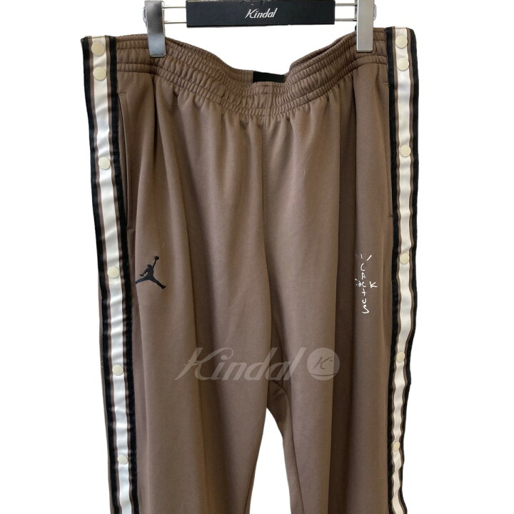 楽天市場】【中古】NIKE ×TRAVIS SCOTT／JORDAN TRAVIS SCOTT SRT 