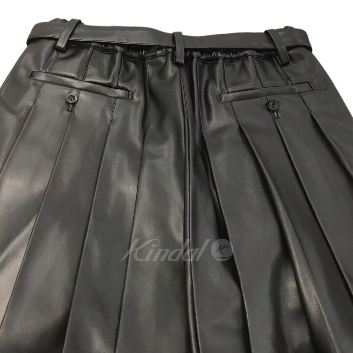 楽天市場】【中古】sacai 2024SS｢Faux Leather Shorts｣フェイクレザー  