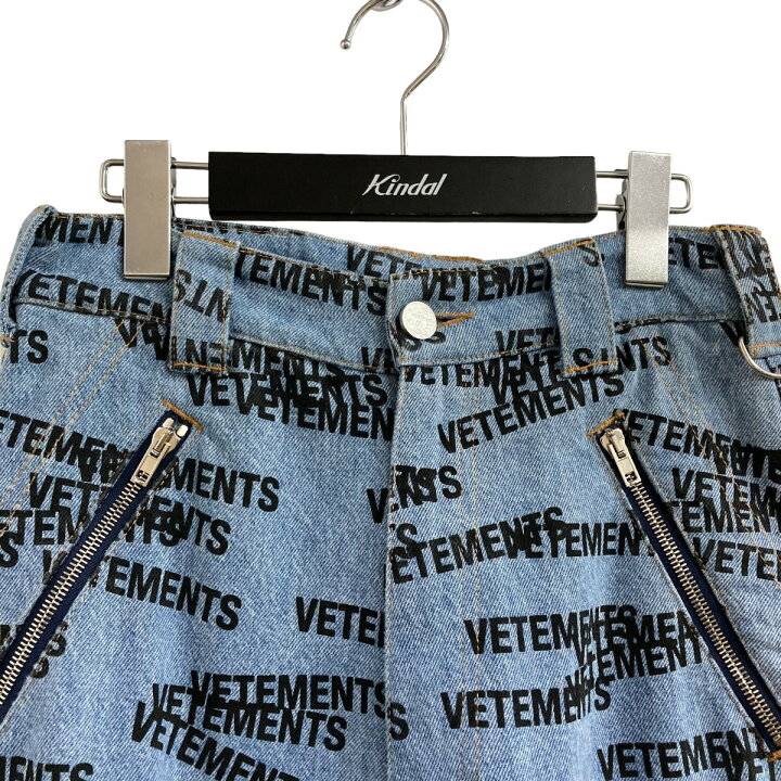 楽天市場】【中古】VETEMENTSロゴバギーデニムパンツ UE63PA551B 