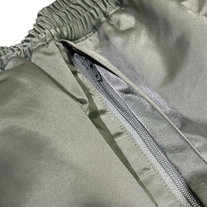 MODMNT（モドメント）MIL CARGO PANTS（ミルカーゴパンツ）/ Khaki（カーキ） - タイガース・ブラザース本店オンラインショップ 【ミスタージェントルマン】カーキパンツMサイズ