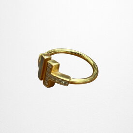 【中古】Tiffany ＆ Co．Tワイヤーダイヤ×マザーオブパールリング ゴールド×ホワイト サイズ：9号【価格見直し】