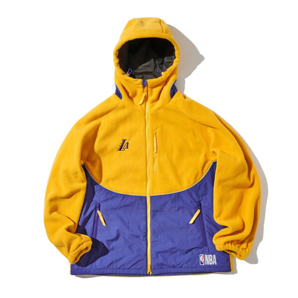 【60%OFF】 OFF THE COURT BOA FLEECE ANORAK JACKET (YEL/LAKERS) (オフ ザ コート ボアフリース アノラックジャケット) 【メンズ レディース】【NBA ボア素材 アノラック】【24FW】【RS09】