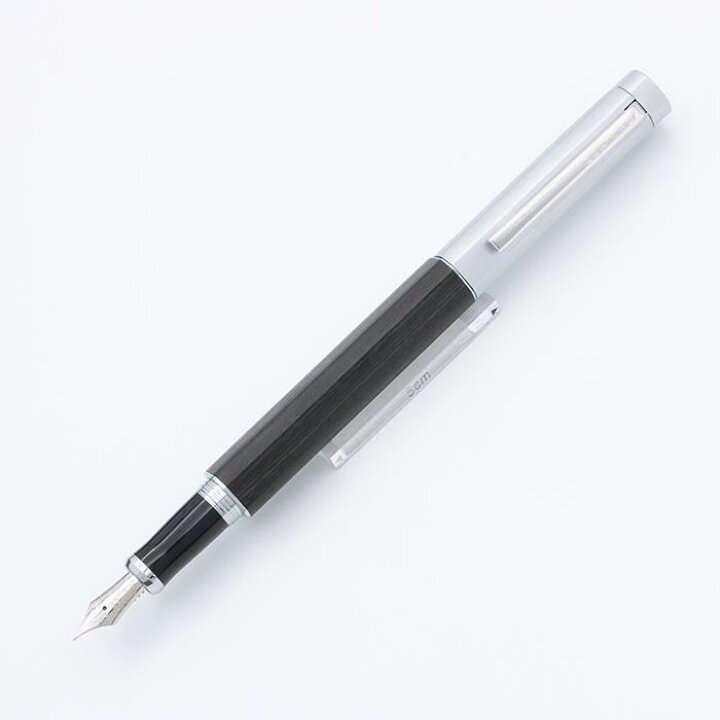 楽天市場】PILOT パイロット 万年筆 クアトロ89 ブラック 細字【中古 