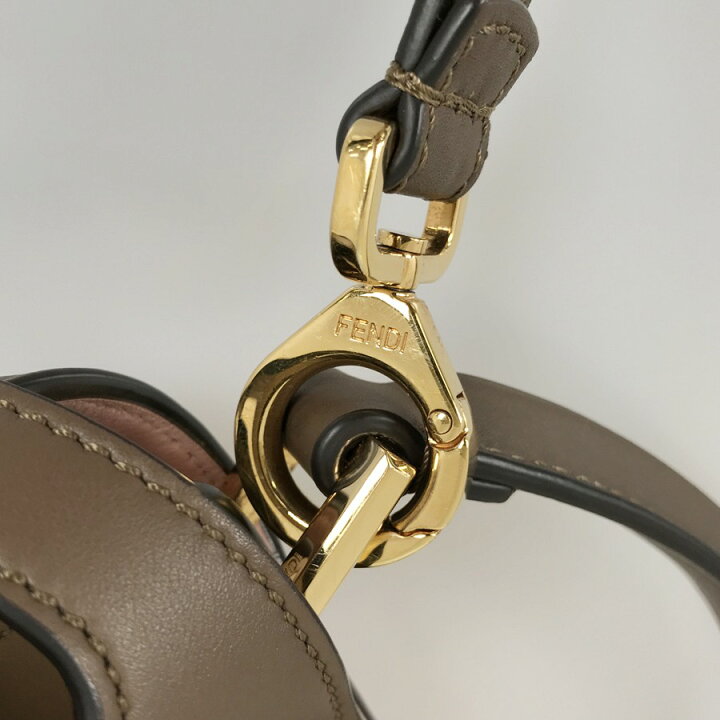 楽天市場】フェンディ FENDI ピーカブー エッセンシャリー 8BN302 