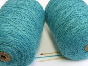 y1^3wAijigRu[jz@߂̃wAT̕ɁBӂ炵肴肪CюłyDAҌEюz