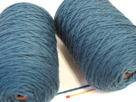 【極太メリノウール（ダークブルー）】　どんどん編めてじゃんじゃん織れる♪扱いやすくて質の良い毛糸が全21色！【手織向き、手編向き・毛糸】