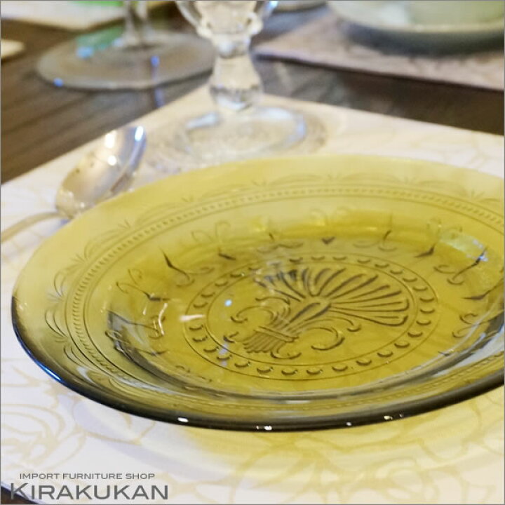 楽天市場 ガラス食器 サンポーチ プレートs 皿 グリーン タイ製 あす楽 おしゃれ 輸入雑貨 オシャレワイングラス 雑貨 ホームウェア 輸入家具 雑貨の専門店 ｅ木楽館