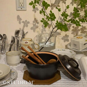 studio m’ スタジオエム ラグーL[陶器 土鍋 1.5L ポット 耐熱陶器 ガス対応 直火 ガス オーブン 両手鍋 シチュー鍋 スープ シチュー 鍋 陶器鍋 おしゃれ オーブン調理 電子レンジ 対応 レンジ対