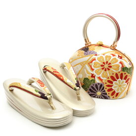 【まとめ買いクーポン対象】 振袖 草履 バッグ セット 成人式 草履バッグセット 振袖用 振り袖 S M L LLサイズ フリーサイズ 小さいサイズ 大きいサイズ 金 吉祥紋 世美庵 日本製 正絹 草履バッグ 草履バッグ バックバック 草履