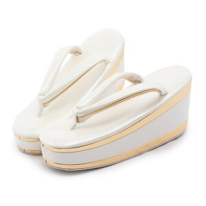 草履 厚底 成人式 振袖 M Lサイズ フリーサイズ 赤 金 白 黒 青 紫 紗織 日本製 3枚芯 ぞうり レディース 女性 エナメル 着物 きもの 振袖 袴 和装 小物 キステオリジナル kisste 歩きやすい 単品