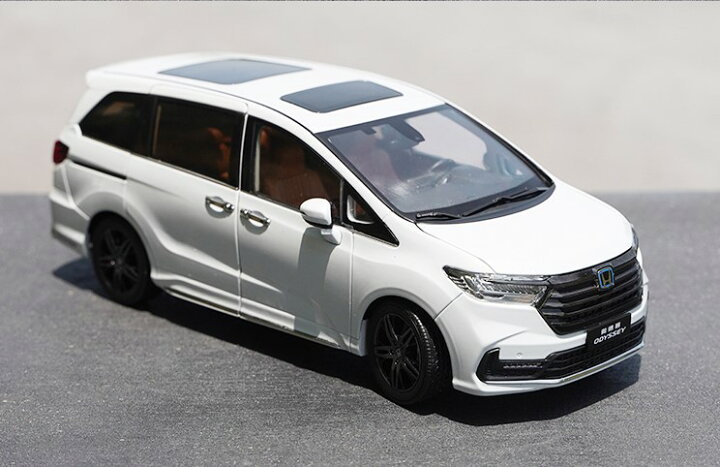 楽天市場】HONDA特注 1/18 ホンダ オデッセイ ハイブリッド (ホワイト 