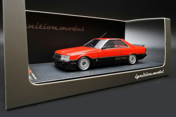 イグニッションモデル 1/43 日産 スカイライン 2000 RS-Turbo (レッド/ブラック) R30