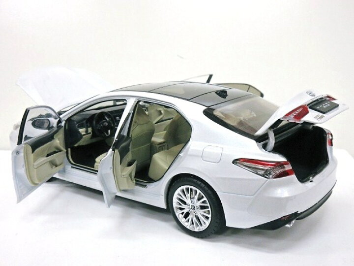 楽天市場】TOYOTA特注 1/18 トヨタ カムリ (ホワイト) 2018 CAMRY 