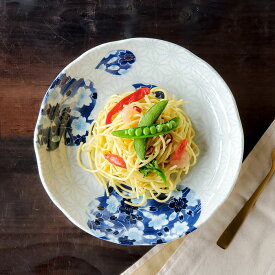 食器 皿 深皿 藍染さくら 22cm 美濃焼 おしゃれ 7寸皿 パスタ皿 カレー皿 サラダボウル 煮物鉢 盛皿 主菜皿 中鉢 中皿