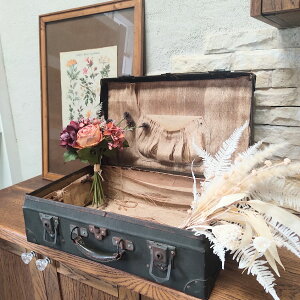 yzgN  AeB[N O[ EFJXy[X K[f Õ Â Ó g  Bep  AeB[NG ΂ k CO CO [ [{bNX 