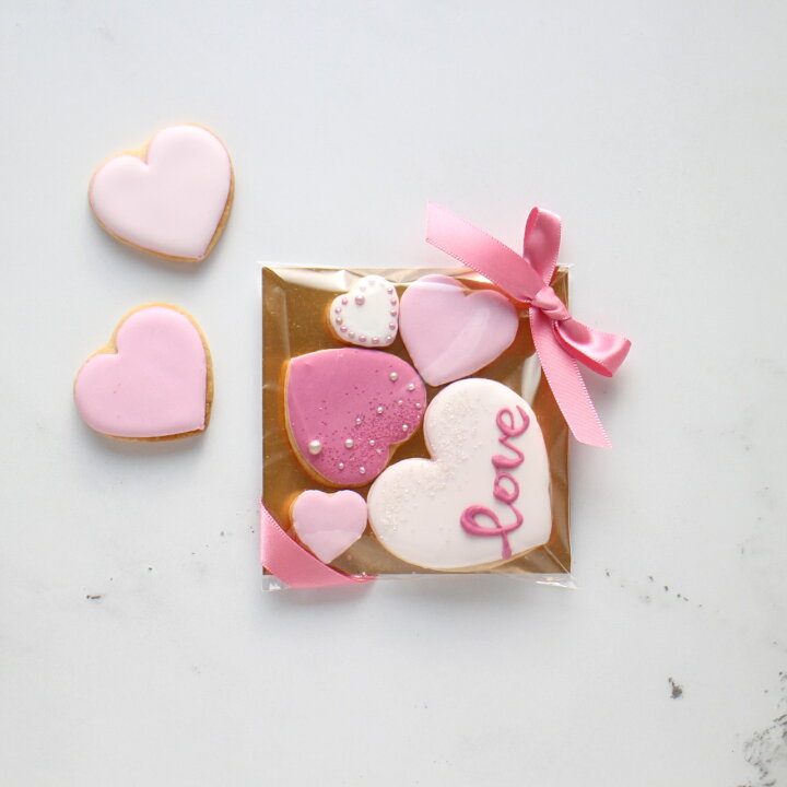 楽天市場 ピンク ハート 5枚 アイシングクッキー バレンタイン キラキラ プチギフト 冬 オーダー 手土産 可愛い ギフト Kitty Sweets