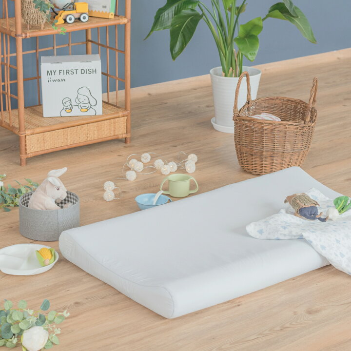 楽天市場 ベビーふとん ギフト直送ok Iiwan マイファーストフトン ギフトフルセット Uk ベビー布団 洗える セット 日本製 赤ちゃん 敷布団 新生児 ベビー布団セット 赤ちゃん布団 ベビーマットレス 持ち運び 吸水性 水洗い 洗濯機 高級 オーガニックコットン 贈り物