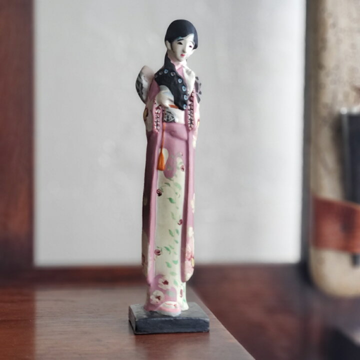 品質保証 着物美人 夢二土人形 ｃ E Office Lumajangkab Go Id