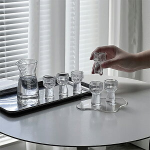 Tipsy glass  u MtgZbg NA u ϔMKXZbg WΉ {  傱  KX ̂ ۂ  M  a   t Ƃ  