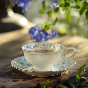 美しい マグカップ&プレート 懐かしい 白陶器 コップ カップ レトロ風 マグ ソーサー セット コーヒー 紅茶 レストラン 北欧 食器 皿 かわいい 和食器 おしゃれ ペアマグ 喫茶店 誕生日 母の