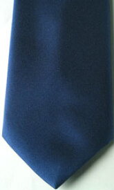 【無地】17色から選べる平織または綾織ネクタイ AT381(ポリエステル100％) ※1本から注文可能 （取り寄せの場合、配達まで通常6日～10日）（メール便1個は4本まで発送可能。9本以上は宅配便に変更） イベント ハロウィン 行事 衣装 ブルー レッド グリーン ブラウン グレー