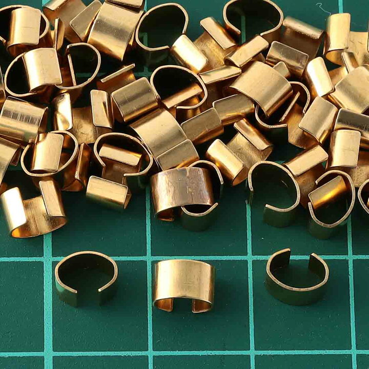 楽天市場 紐留め カシメ 金具 ゴールド 5mm 50個 ヒモ留め カン無し 紐止め 台座貼付にも アクセサリー 手芸 Ap2214 Kkfn
