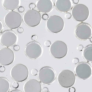 \本日ポイント5倍/【まとめ買いがお得】 ミール皿 シルバー 8mm 白銀 丸 小さめ カン付き 20個 セッティング 台座 レジン レジン台 枠 チャーム ピアス イヤリング ネ