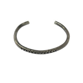 Indian Jewelry / インディアンジュエリー | スタンプワーク ナロー バングル | シルバー | メンズ