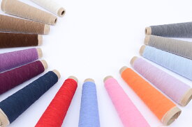 手編みの靴下の履き口などに添えて 補助的な役割で使えるゴム糸が新発売