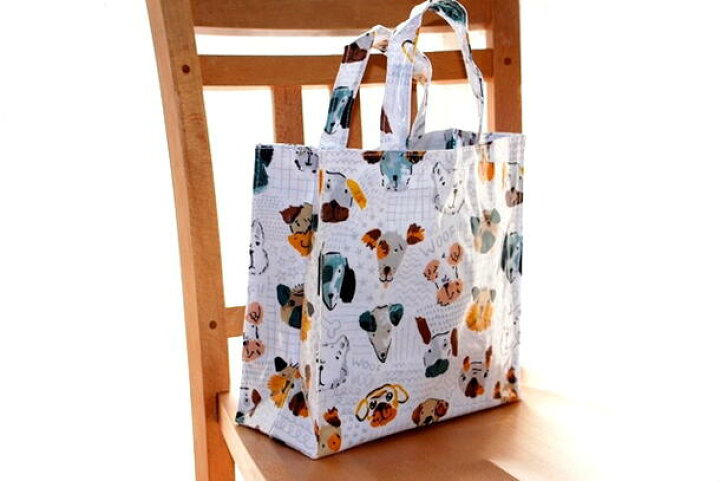 楽天市場 Ulster Weavers アルスターウィーバーズ イギリス 犬の顔 ユニーク ランチバッグ ビニールコーティング エコバッグ かわいい ねこ好き お出かけ おしゃれ ビニールバッグ オイルクロス バッグ レディース トートバッグ イギリス雑貨 ノッティング ワールド