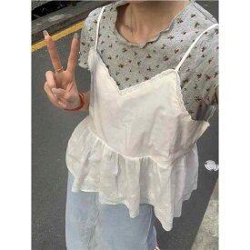 レディース　ファッション　おしゃれ　韓国　韓国ファッション　　海外風　海外ファッション　かわいい　きれい 夏 花柄 スリム 半袖 Tシャツ ファッション 白い 層 状 レースキャミソール
