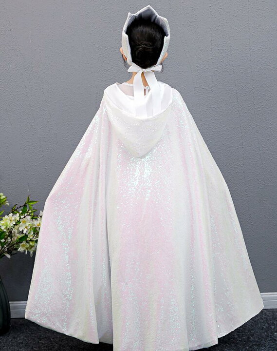 楽天市場 子供コスチューム マント ロング丈 スパンコールマント フード付き ファンタジー風 お姫様コスプレ プリンセスコスチューム なりきり ハロウィン衣装 仮装 変装 クリスマス キッズコスチューム コスプレ衣装 誕生日会 パーティー 舞台衣装 舞台劇 イベント 4色