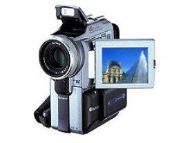 【中古】(非常に良い)SONY DCR-PC120 デジタルビデオカメラレコーダー miniDVカセットテープ ソニー