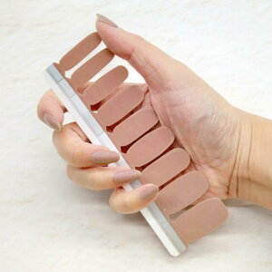 【本日楽天ポイント5倍相当】【メーカー直送品(代引き不可)※メール便発送】株式会社アダチ a-fre(エーフレ) One color(Mocha)ワンカラー(モカ)9サイズ×2枚(合計指18本分)<ネイルシー