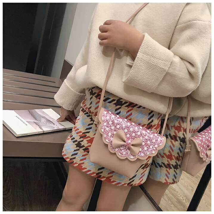 405円 信頼 カバン キッズ 子供用バッグ ショルダーバッグ ニット かぎ編み 手編み風 斜めがけ 可愛い フラワー 花 女の子 405円 信頼 カバン キッズ 子供用バッグ ショルダーバッグ ニット かぎ編み 手編み風 斜めがけ 可愛い フラワー 花 女の子