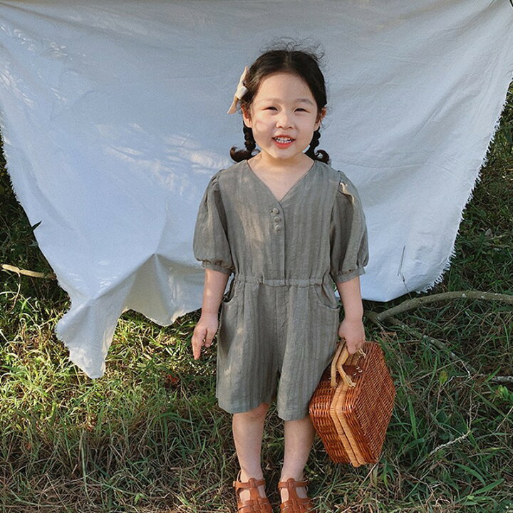 楽天市場 送料無料 オールインワン ジャンプスーツ 子供服 キッズ 女の子 半袖 Vネック パフスリーブ リネン調 膝丈 ボタン パンツスタイル ウエストギャザー ポケット おしゃれ かわいい お出かけ 女児 普段使い デイリー Dolcissimo