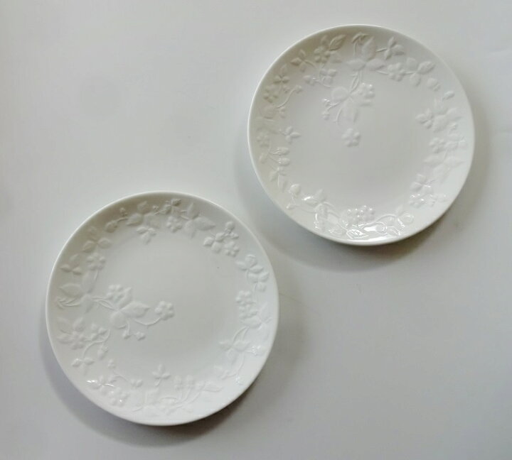 楽天市場】ウエッジウッドWEDGWOOD ワイルド ストロベリー ホワイト 8 