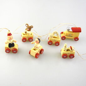クリスマスオーナメント6個セット 汽車ポッポ クリーム 木製 オーナメントセット ツリー 壁掛け おしゃれ かわいい 玄関 部屋 雑貨 小物 飾り 飾り付け 装飾 景品 幼稚園 パーティー キッズ 子供 男の子 女の子 おもちゃ 在庫処分 セール