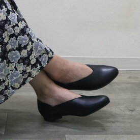 3E幅広 本革 Vカット フラットシューズ ペタンコ バレエシューズ ゆったり 痛くない 走れる 30代 40代 50代 60代 ファッション 外反母趾 神戸 大人かわいい アーチサポート レディース コンフォート 母の日 誕生日 プレゼント 通勤 オフィス 婦人靴 抗菌防臭 低反発