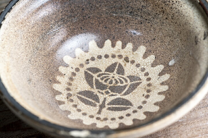 楽天市場】○瀬戸焼吹墨型紙花文深鉢○| 江戸後期-19世紀頃 | ニュウ 