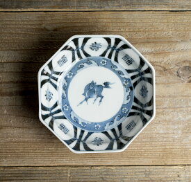 骨董○古伊万里染付馬文八角深皿○ W15cm | 江戸後期-19世紀頃 | 磁器 | 食器 / 肥前磁器 | 肥前有田 / 伊万里 | ジャパンアンティーク / antique / kotto / old imari 【古美術】【骨董】【中古】【3,980円以上で送料無料】【三浦古美術WEB】2504