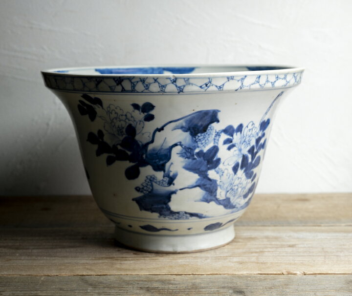 楽天市場】骨董○古伊万里染付花蝶文深鉢○H21.6cm / W32cm | 江戸後期 