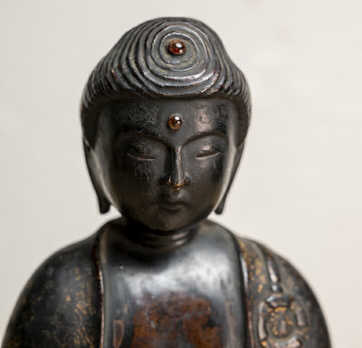 楽天市場】骨董○木彫阿弥陀如来坐像○木製 / 漆金箔 | 室町時代頃 