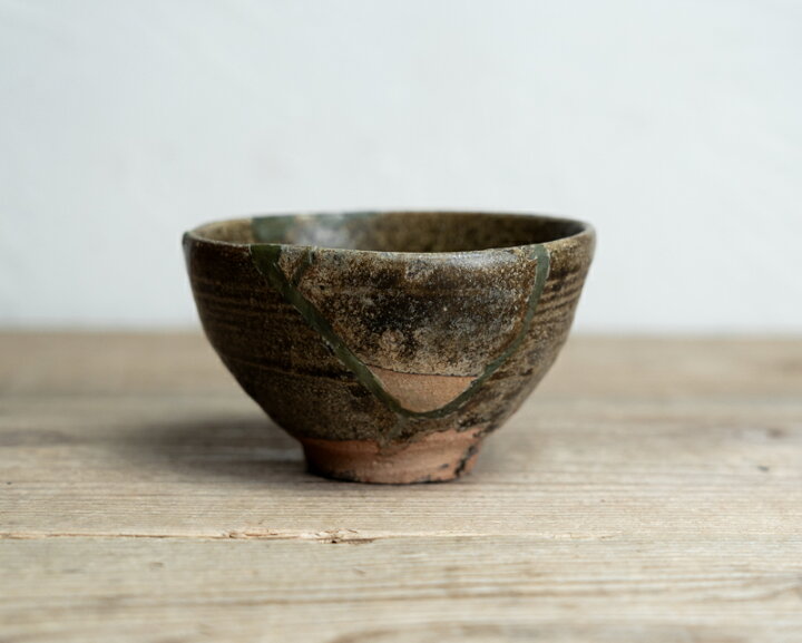 楽天市場】骨董○古唐津飴釉呼接茶碗○ | 桃山時代-16世紀頃 | 発掘 