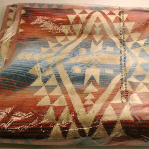 PENDLETON �y���h���g�� �I�[�o�[�T�C�Y �W���K�[�h�^�I�� �L���j�I�������h 178cm×102cm �X�p�^�I�� �o�X�^�I�� �r�[�`�^�I�� �^�I���P�b�g �u�����P�b�g �Ђ��|�� �A���J�W �A�E�g�h�A �C���e