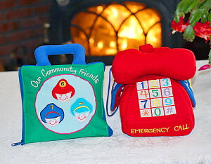 Happy スペシャルセール布絵本布おもちゃ"Our Community Friends"&EMERGENCY CALLエマジェンシーテレフォンプレイ&ラーンギフトセット幼児教育【知能開発レッスンブック】選んで!!無料ギフトラッピン