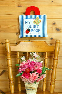 ym\JbXubNzzG{MY QUIET BOOK@NEW ENGLISH VERSION}CNCGbgubN@j[phイłoYjyaz3΁Fjyaz3΁Fu[XgCvmI