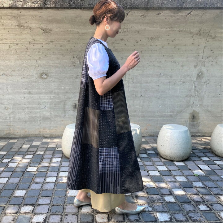 楽天市場 儀右ヱ門 久留米絣前開きワンピース ブルーミセス５０代６０代羽織物ロングベスト春夏秋冬レディース伝統黒ブラック日本製上品綺麗シルエットジャンパースカート縞ストライプチェック格子オカモト商店ギエモン 古布と藍染めこっとんコットン