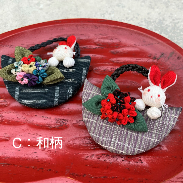 楽天市場】【ハンドメイドブローチ】日本製手作り人形兎うさぎかご