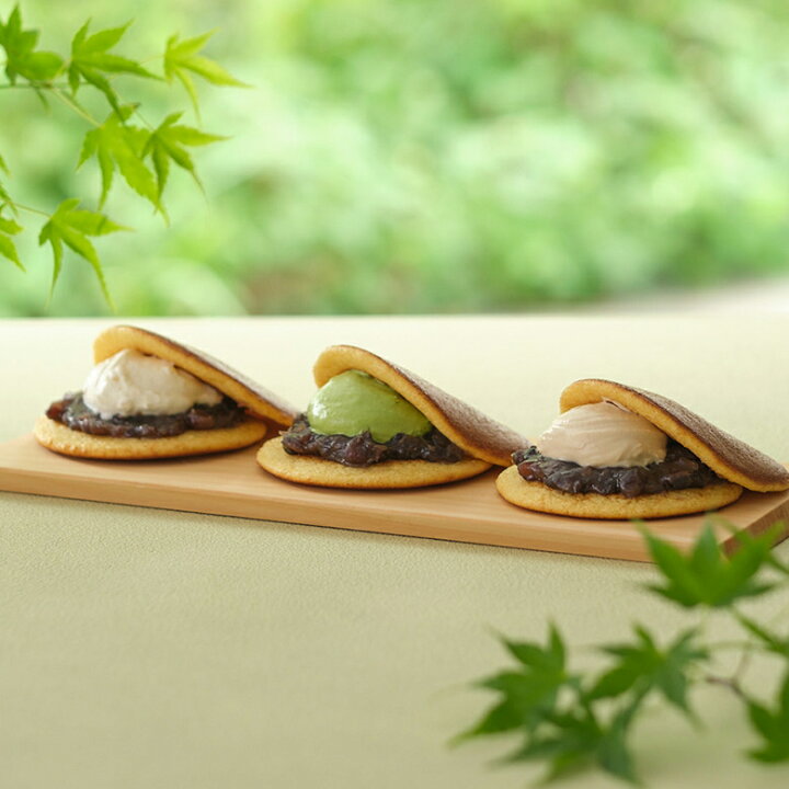 楽天市場 送料無料 洛心館 生どら3種セット 10個入 黒糖4個 抹茶4個 栗2個 生菓子 クール冷蔵便 和菓子 スイーツ 京都 ご自宅用 ご家庭用 内祝 お土産 手土産 ギフト クリーム 生どら焼き みかさ 三笠 鼓月 人気 有名 お祝い 彼岸 粒餡 京菓子處 鼓月 楽天市場 送料無料 洛心館 生どら3種セット 10個入 黒糖4個 抹茶4個 栗2個 生菓子 クール冷蔵便 和菓子 スイーツ 京都 ご自宅用 ご家庭用 内祝 お土産 手土産 ギフト クリーム 生どら焼き みかさ 三笠 鼓月 人気 有名 お祝い 彼岸 粒餡 京菓子處 鼓月